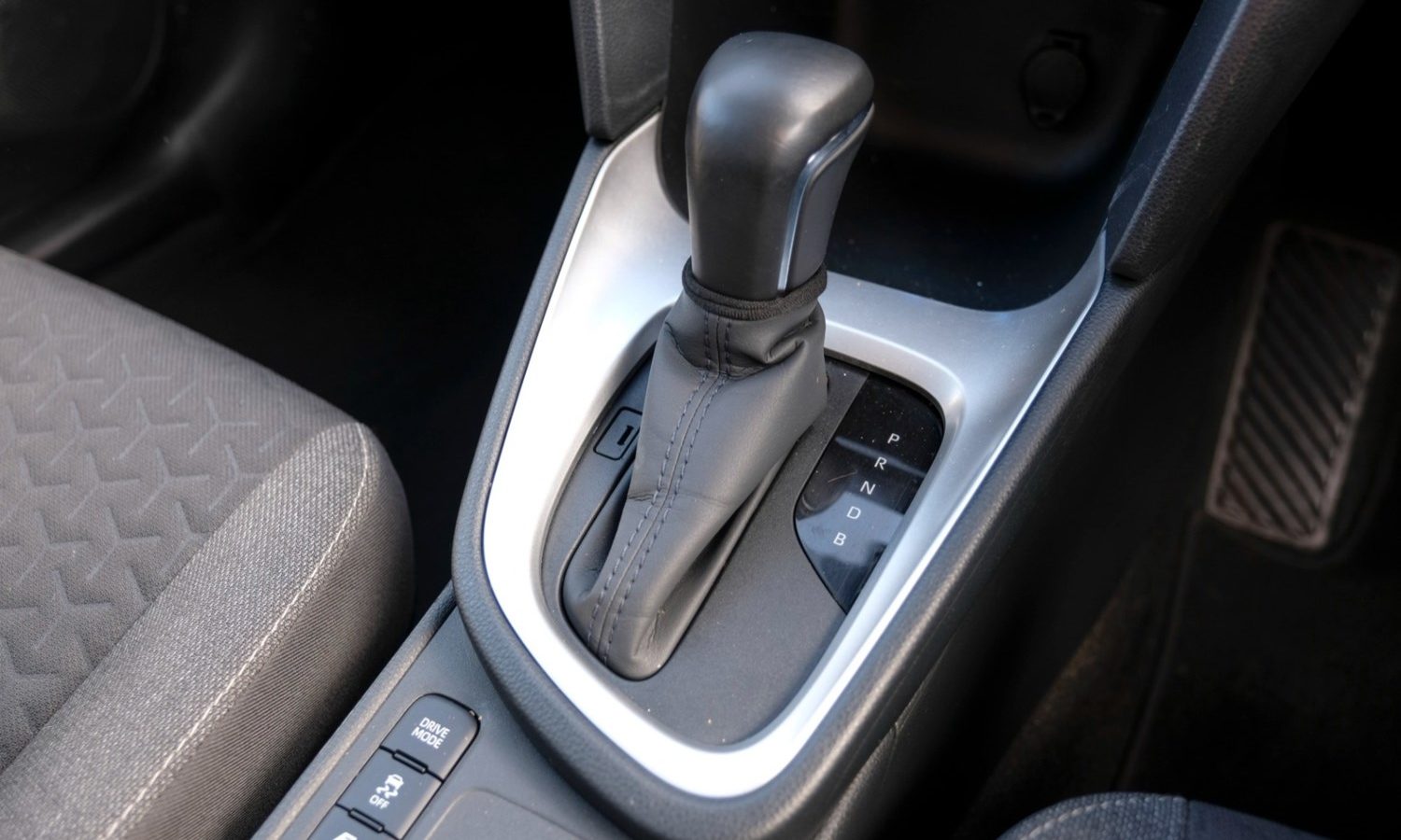 2024 Toyota Yaris Cross 1.5 Hybrid Design 5dr CVT for sale at Hofmanns