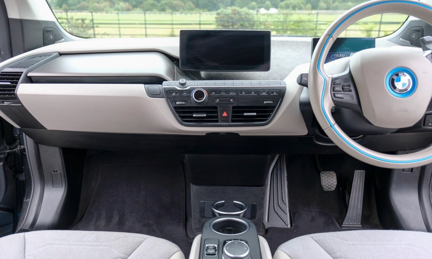 2018 BMW i3 135kW S Range Extender 33kWh 5dr Auto for sale at Hofmanns