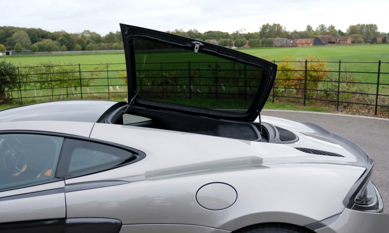 2019 McLaren 570GT V8 2dr SSG Auto for sale at Hofmanns