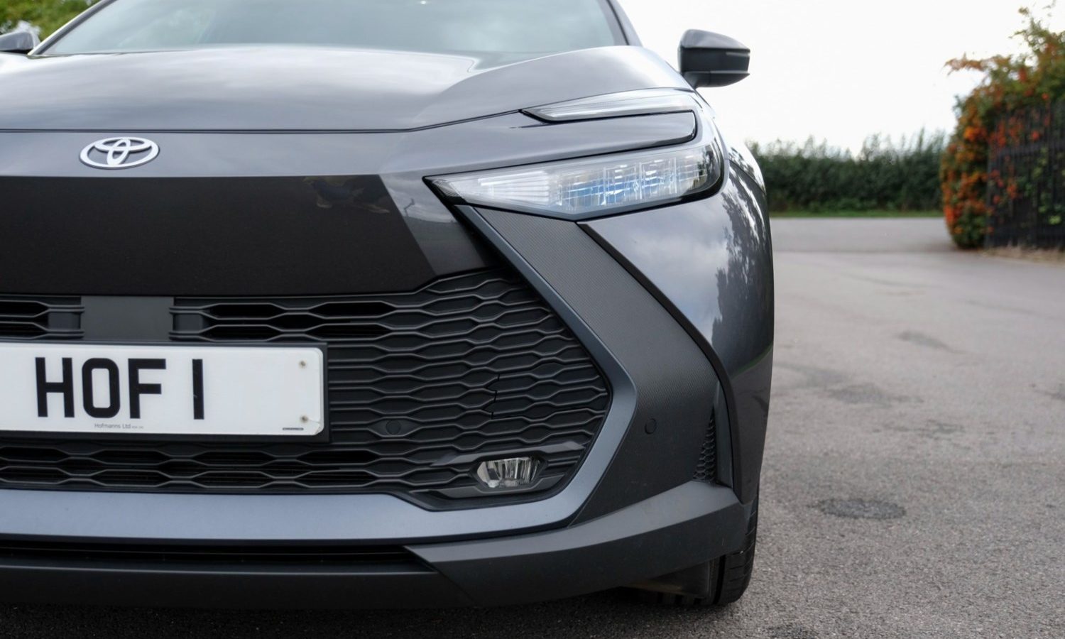 2024 Toyota C-HR 2.0 PHEV Design 5dr CVT for sale at Hofmanns