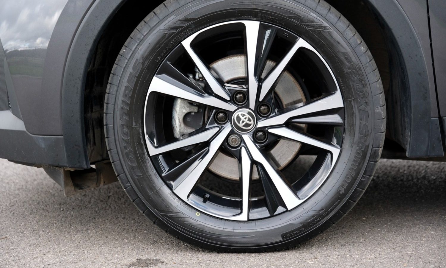 2024 Toyota C-HR 2.0 PHEV Design 5dr CVT for sale at Hofmanns