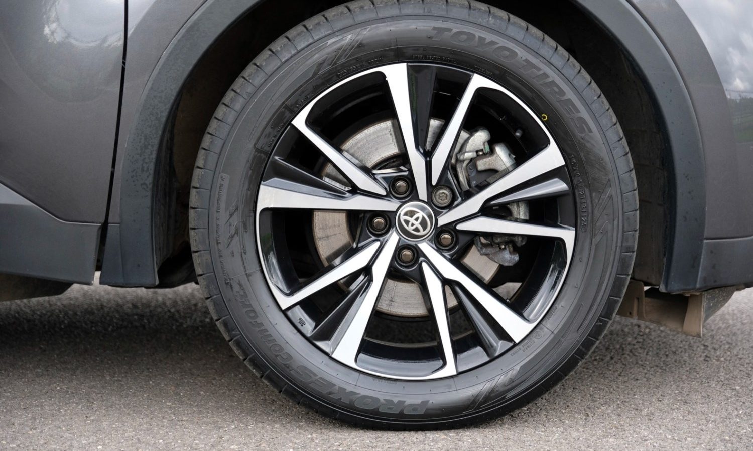 2024 Toyota C-HR 2.0 PHEV Design 5dr CVT for sale at Hofmanns