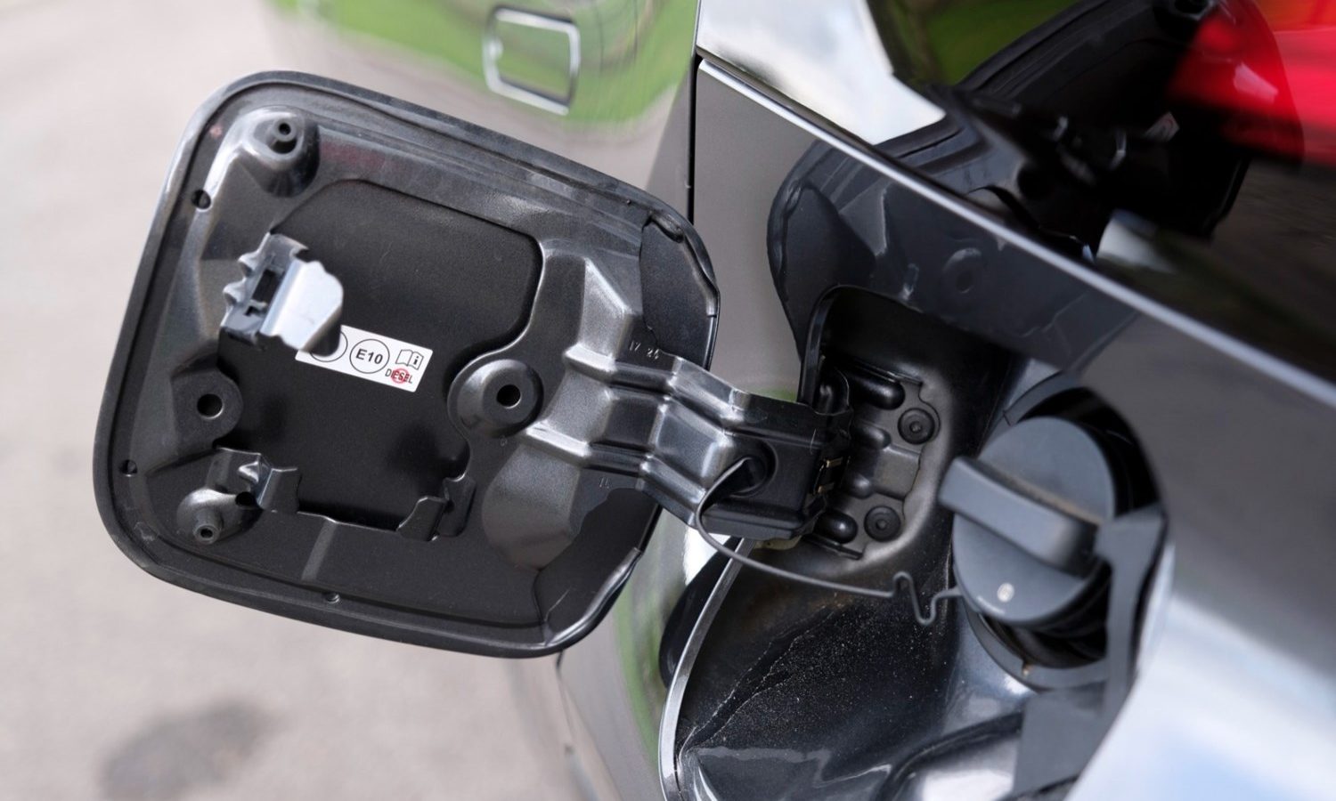 2024 Toyota C-HR 2.0 PHEV Design 5dr CVT for sale at Hofmanns