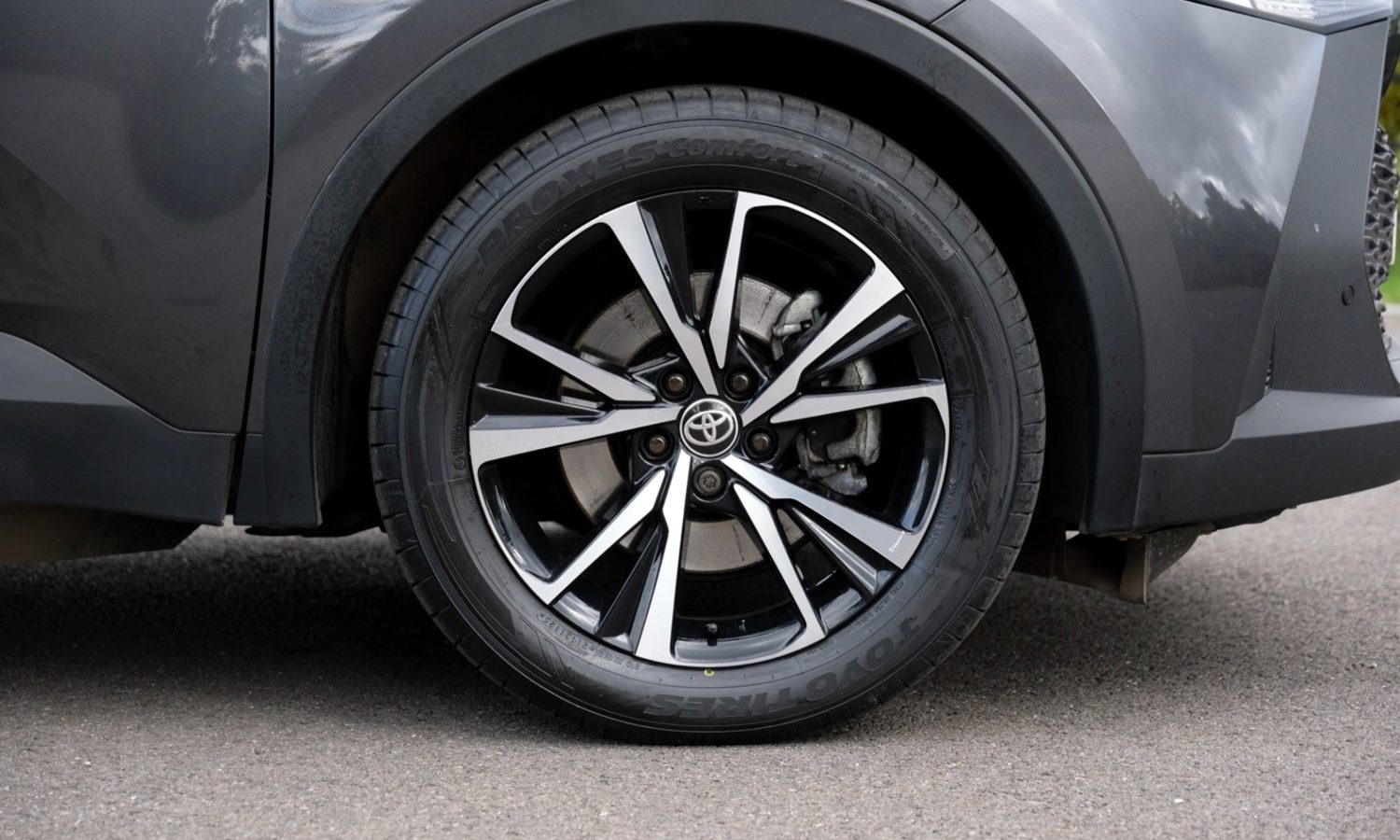 2024 Toyota C-HR 2.0 PHEV Design 5dr CVT for sale at Hofmanns