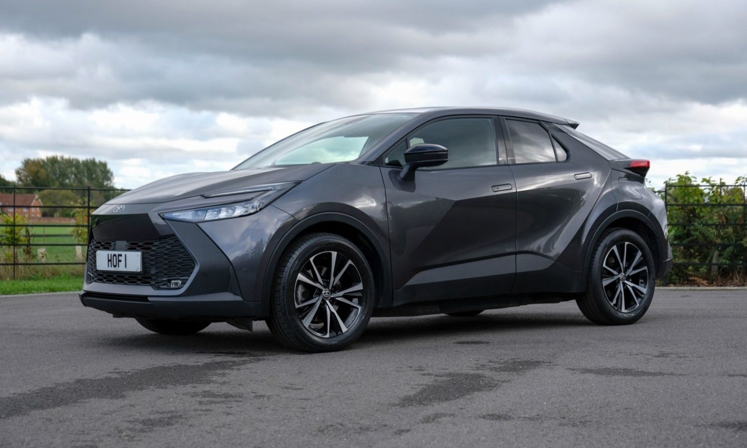 2024 Toyota C-HR 2.0 PHEV Design 5dr CVT for sale at Hofmanns