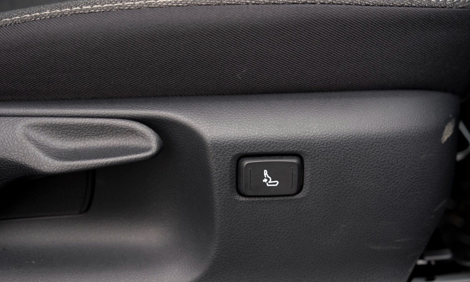 2023 Toyota Yaris Cross 1.5 Hybrid Design 5dr CVT for sale at Hofmanns