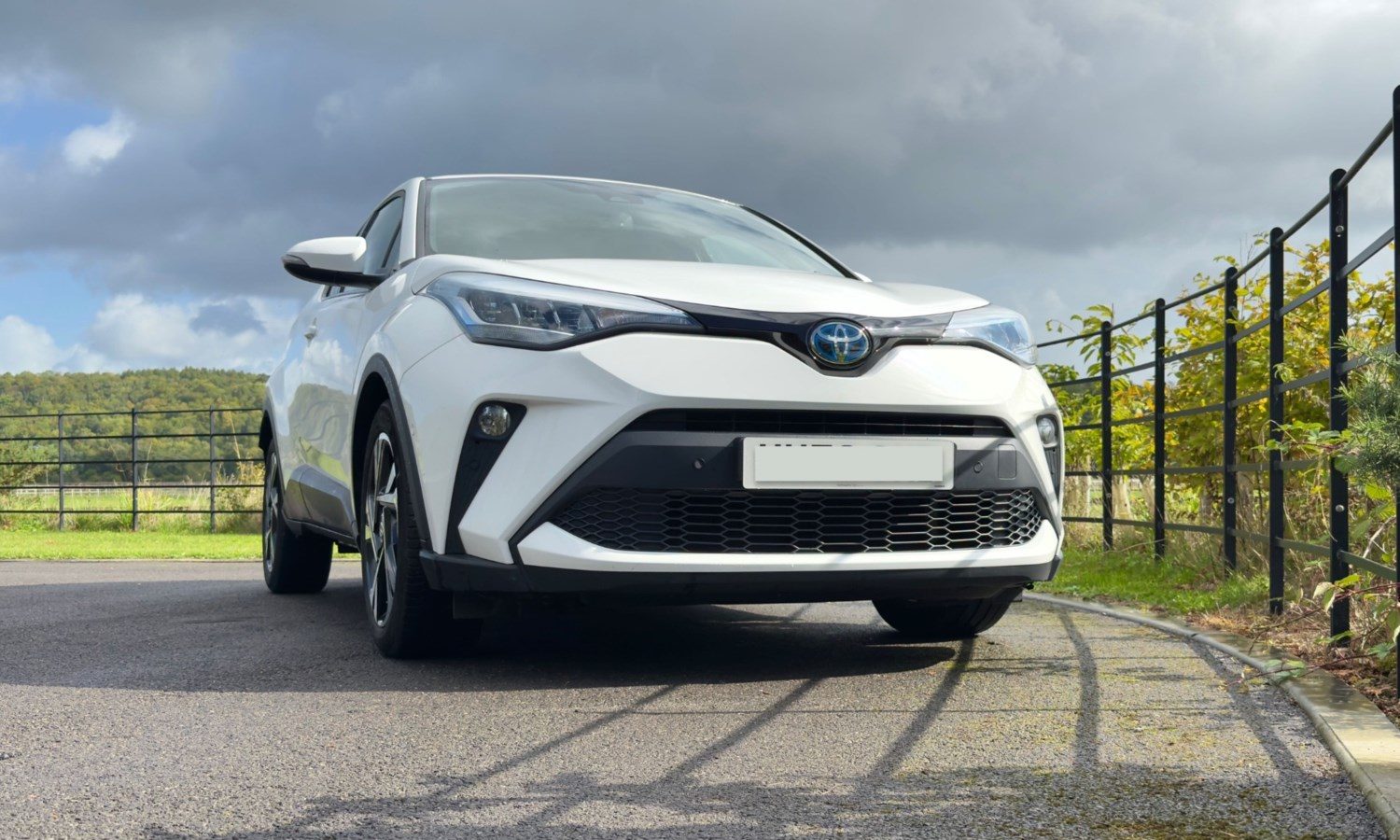 2022 Toyota C-HR 1.8 Hybrid Design 5dr CVT for sale at Hofmanns