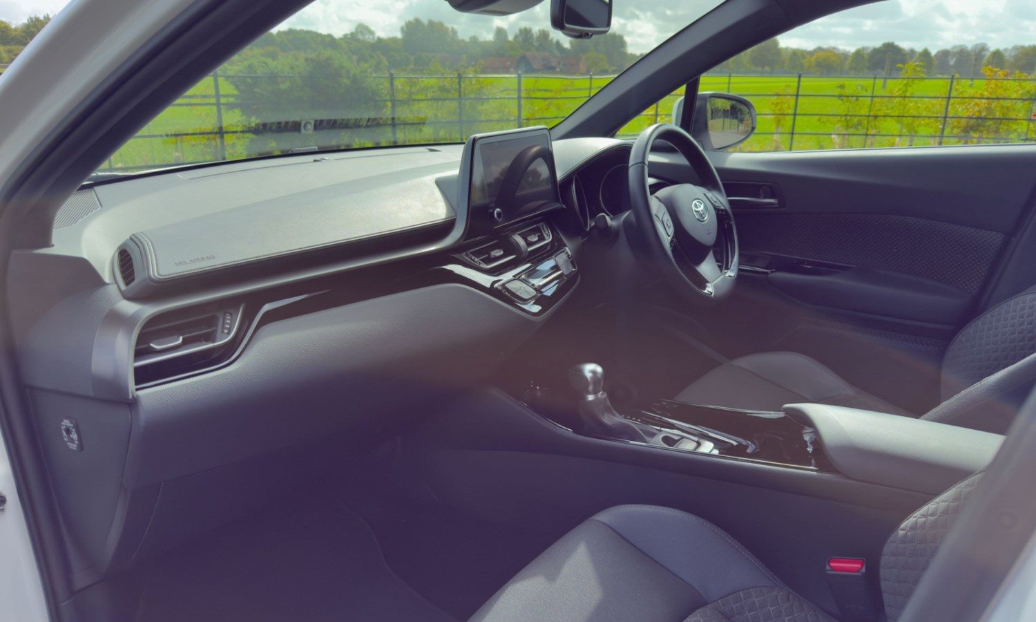 2022 Toyota C-HR 1.8 Hybrid Design 5dr CVT for sale at Hofmanns