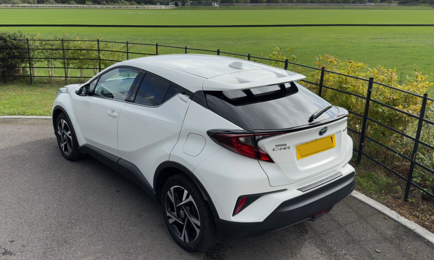 2022 Toyota C-HR 1.8 Hybrid Design 5dr CVT for sale at Hofmanns