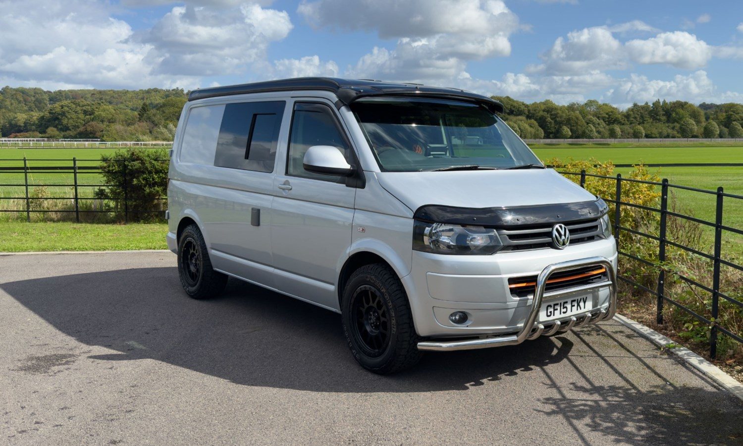 2015 Volkswagen Transporter 2.0 TDI 102PS Highline Van for sale at Hofmanns