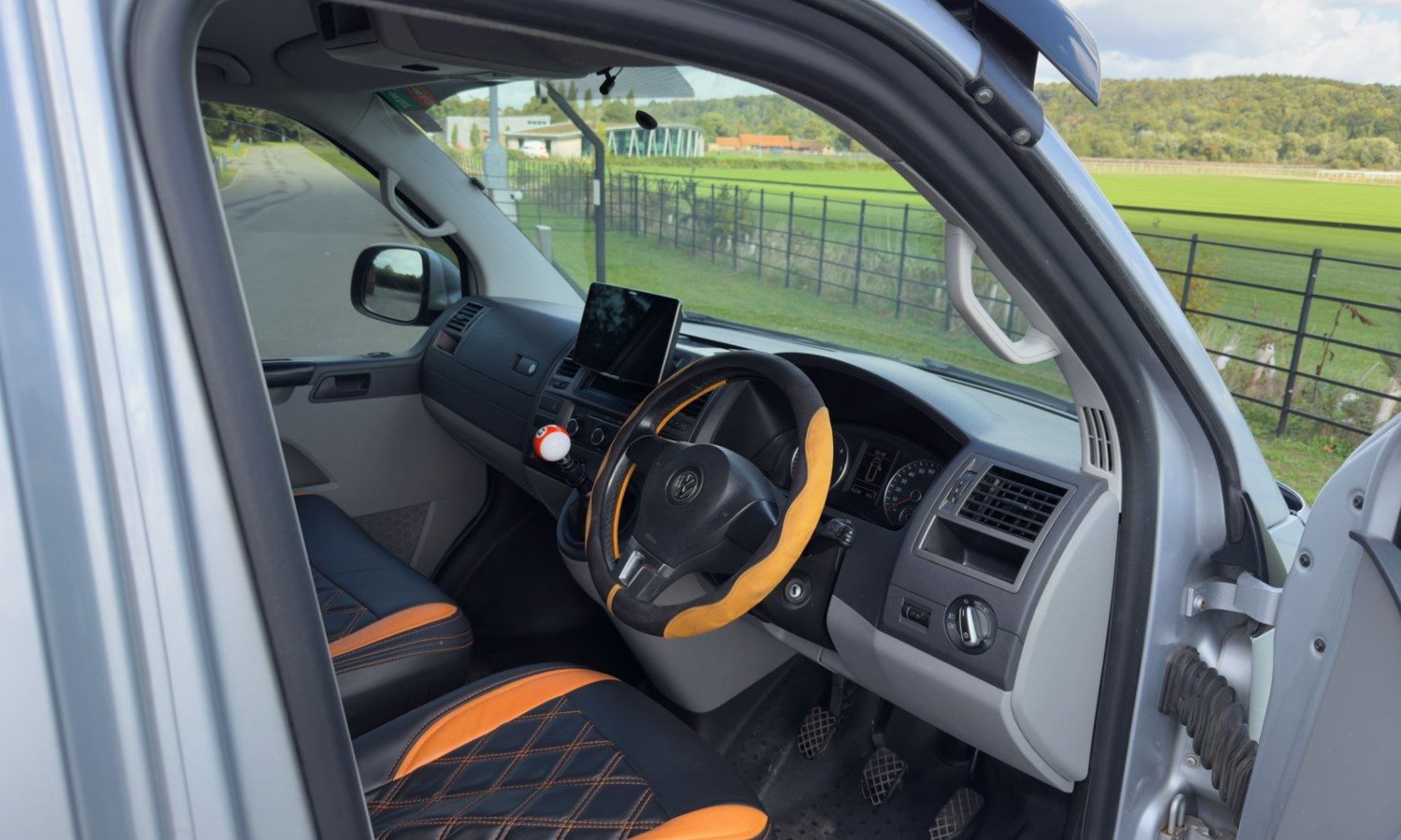 2015 Volkswagen Transporter 2.0 TDI 102PS Highline Van for sale at Hofmanns