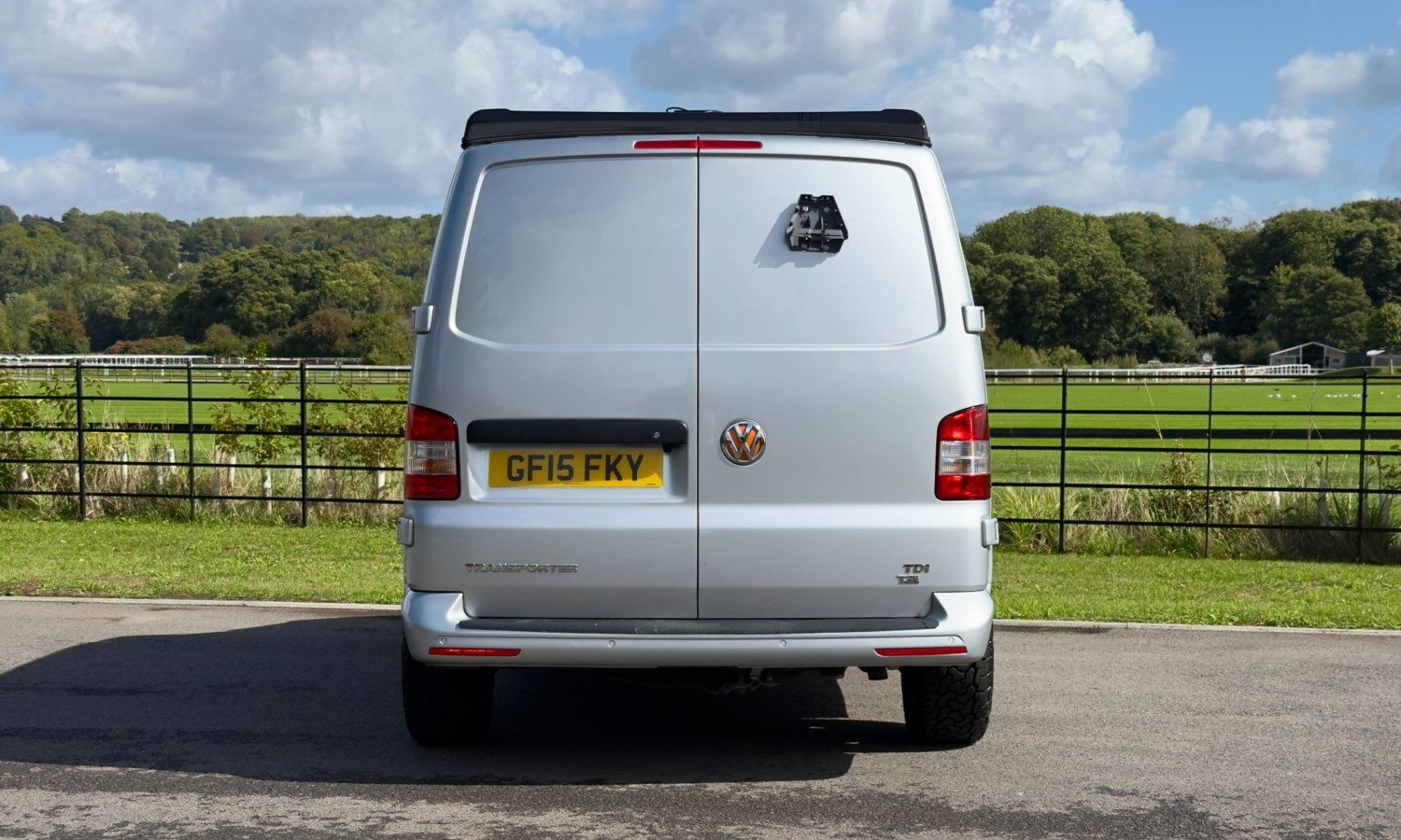 2015 Volkswagen Transporter 2.0 TDI 102PS Highline Van for sale at Hofmanns