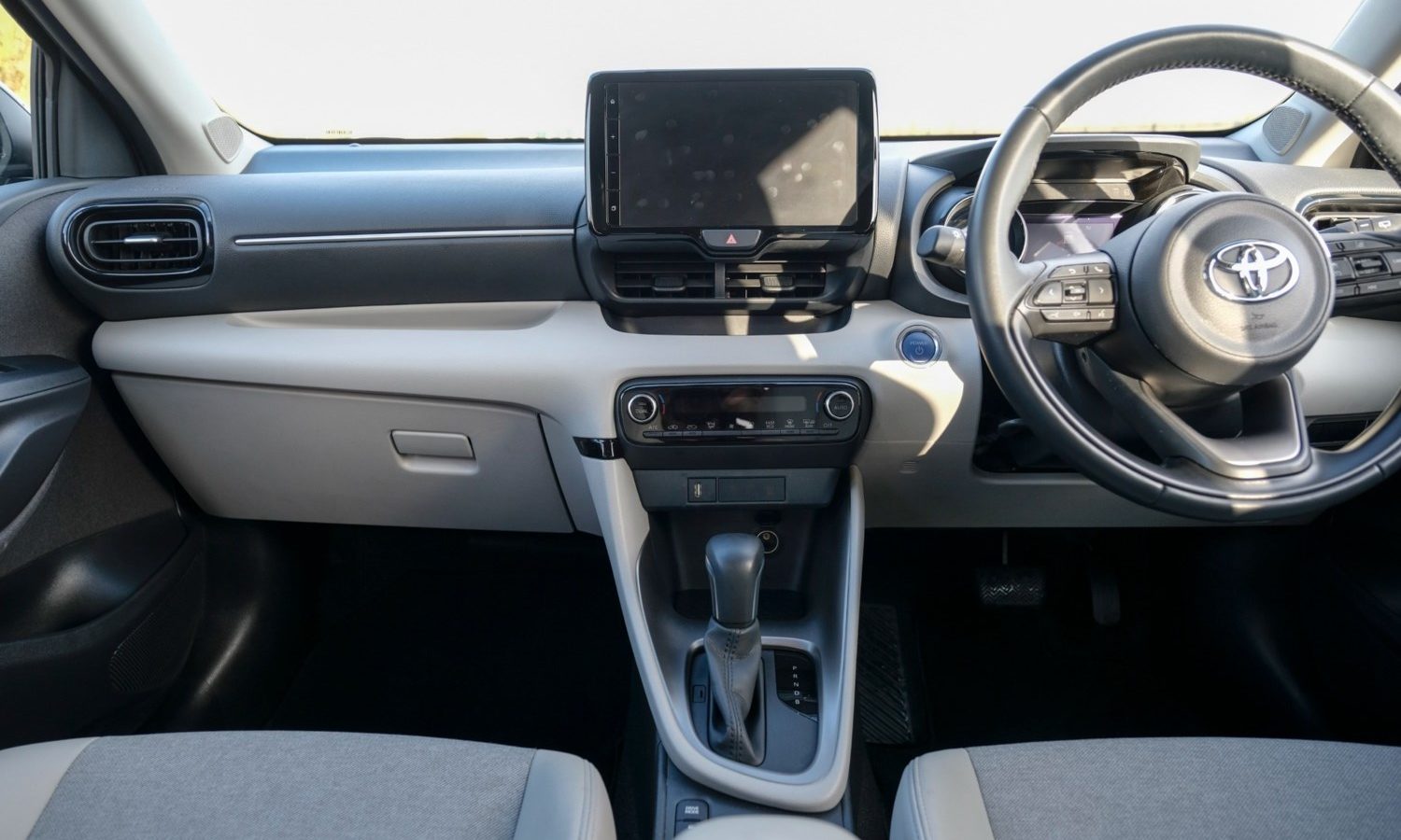 2022 Toyota Yaris 1.5 Hybrid Excel 5dr CVT for sale at Hofmanns