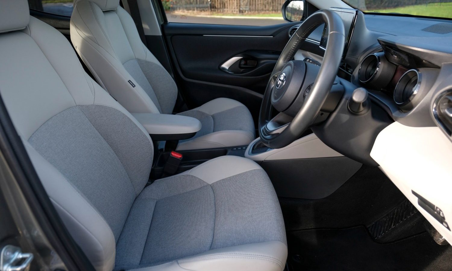 2022 Toyota Yaris 1.5 Hybrid Excel 5dr CVT for sale at Hofmanns