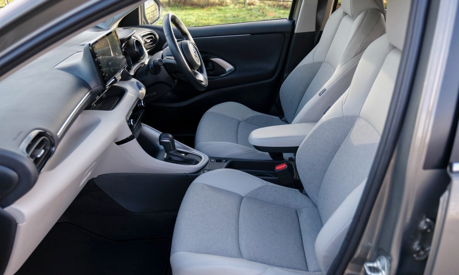 2022 Toyota Yaris 1.5 Hybrid Excel 5dr CVT for sale at Hofmanns