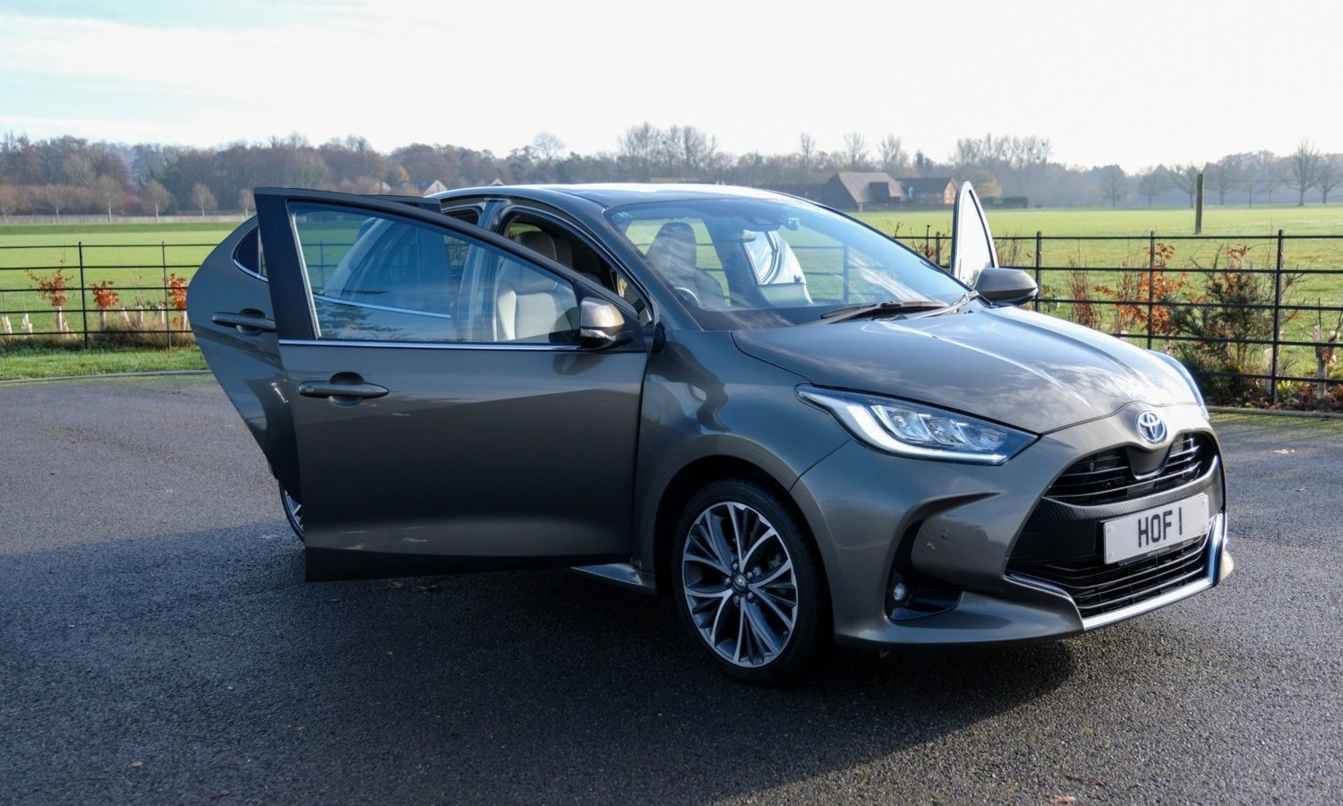 2022 Toyota Yaris 1.5 Hybrid Excel 5dr CVT for sale at Hofmanns