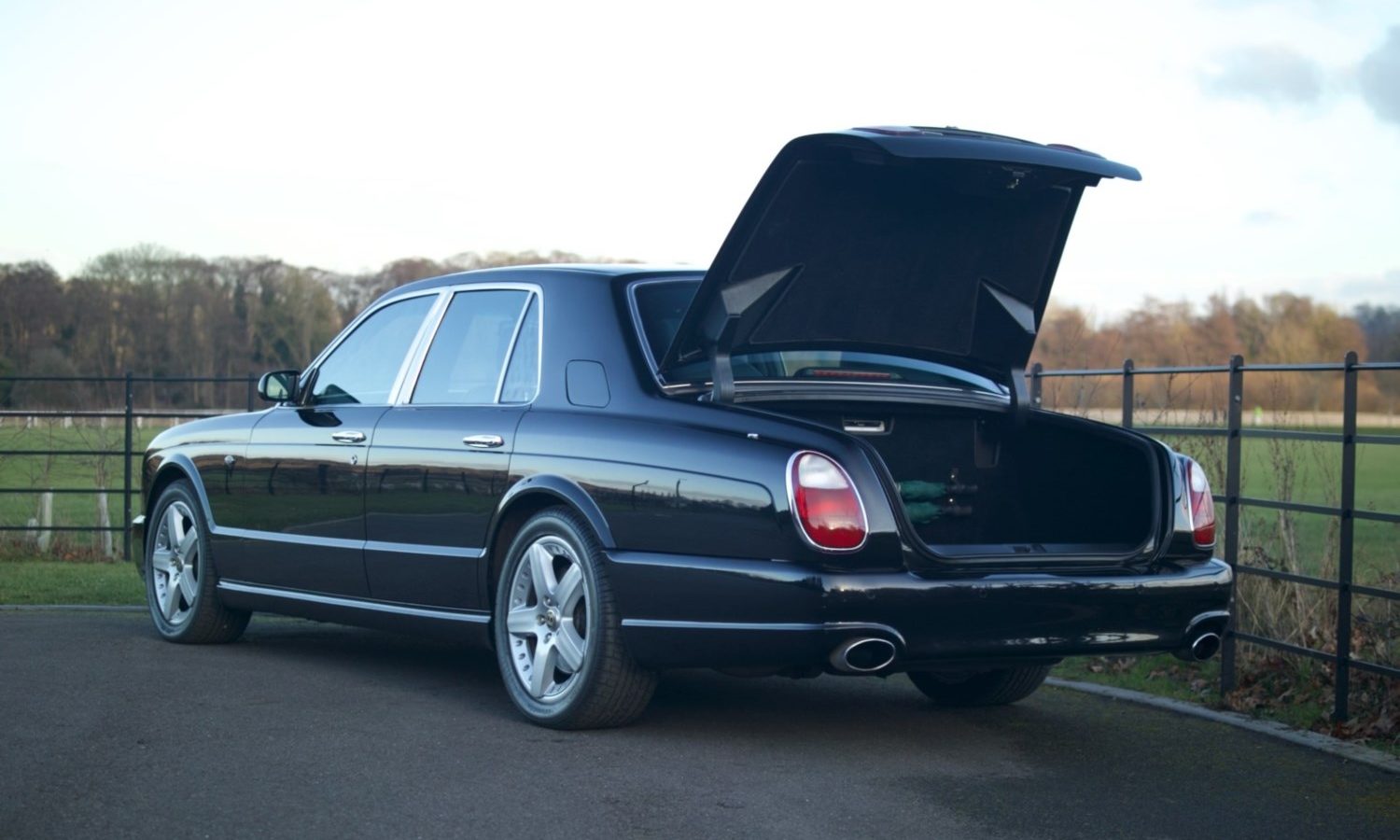 2002 Bentley Arnage T 4dr Auto for sale at Hofmanns