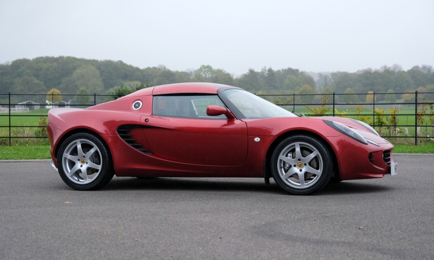 2003 Lotus Elise 2dr for sale at Hofmanns