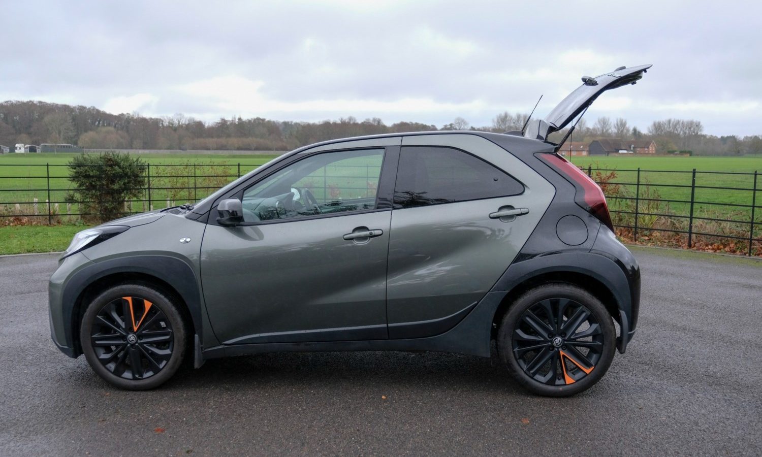 2022 Toyota Aygo X 1.0 VVT-i Exclusive 5dr for sale at Hofmanns