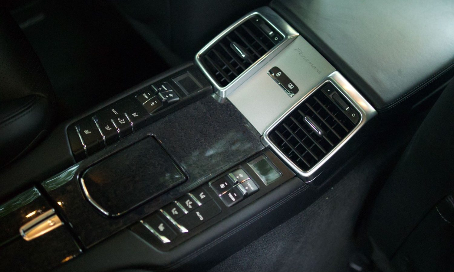 2014 Porsche Panamera 4.8 V8 Turbo S 4dr PDK for sale at Hofmanns