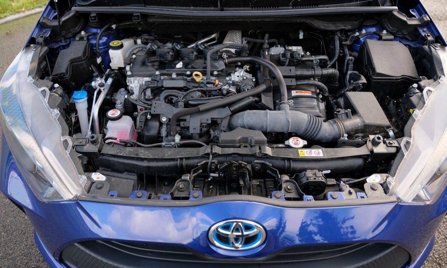 2022 Toyota Yaris 1.5 Hybrid Icon 5dr CVT for sale at Hofmanns