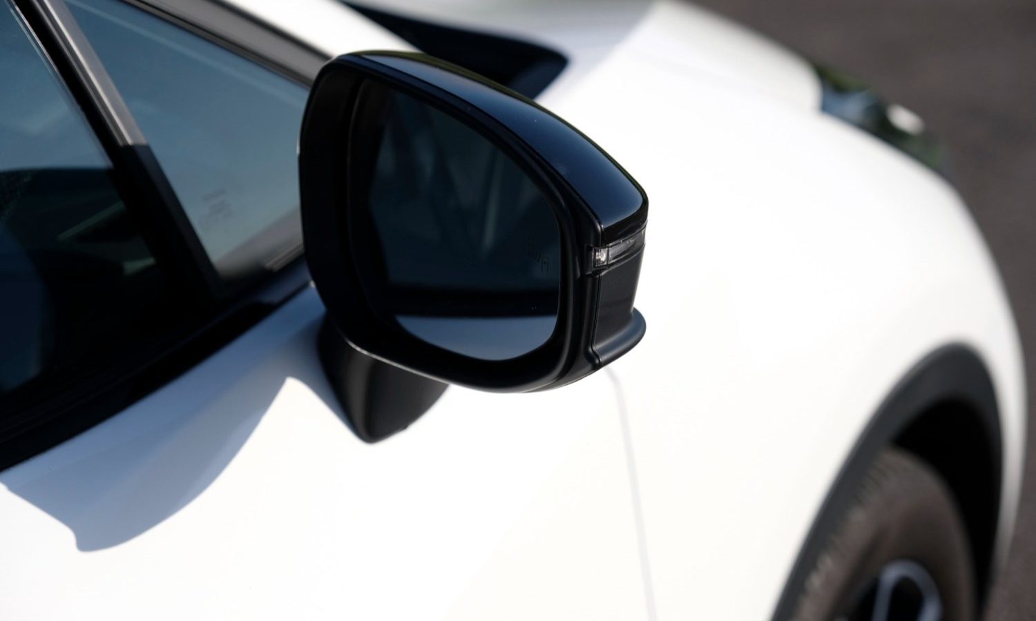 2024 Toyota C-HR 1.8 Hybrid Design 5dr CVT for sale at Hofmanns