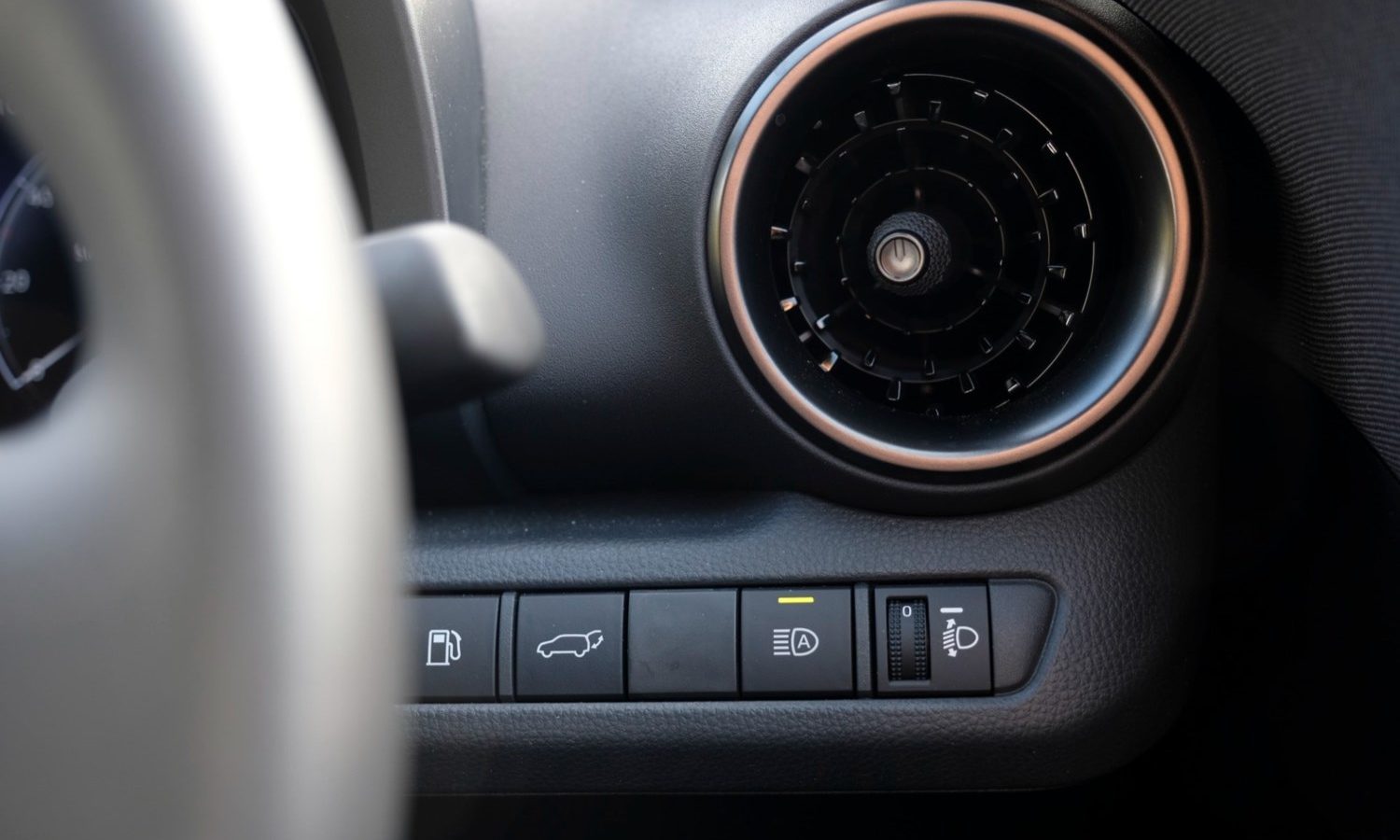 2024 Toyota C-HR 1.8 Hybrid Design 5dr CVT for sale at Hofmanns