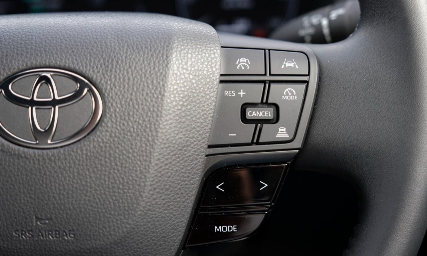 2024 Toyota C-HR 1.8 Hybrid Design 5dr CVT for sale at Hofmanns