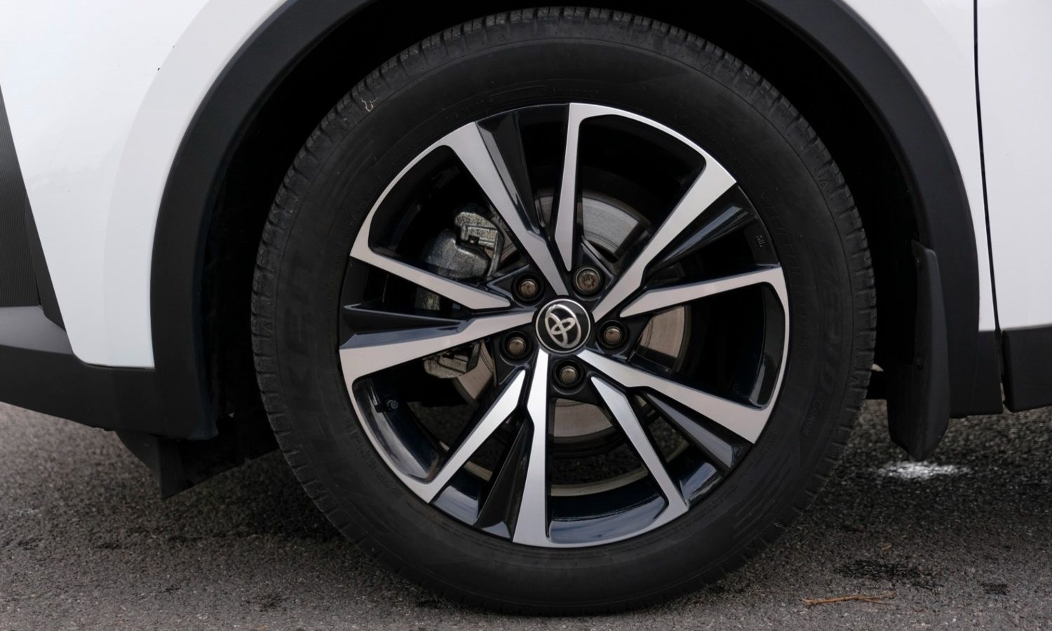 2024 Toyota C-HR 1.8 Hybrid Design 5dr CVT for sale at Hofmanns