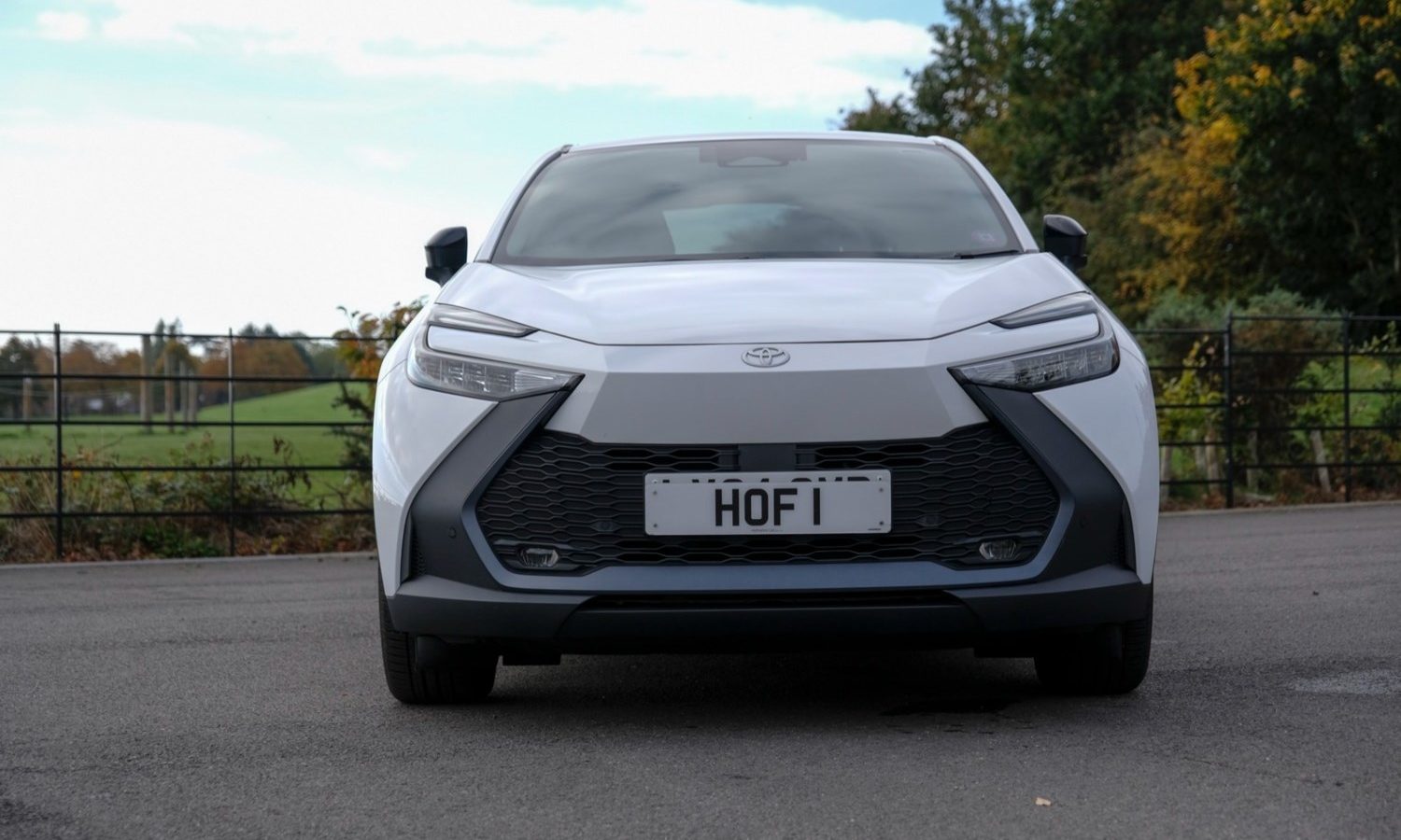 2024 Toyota C-HR 1.8 Hybrid Design 5dr CVT for sale at Hofmanns