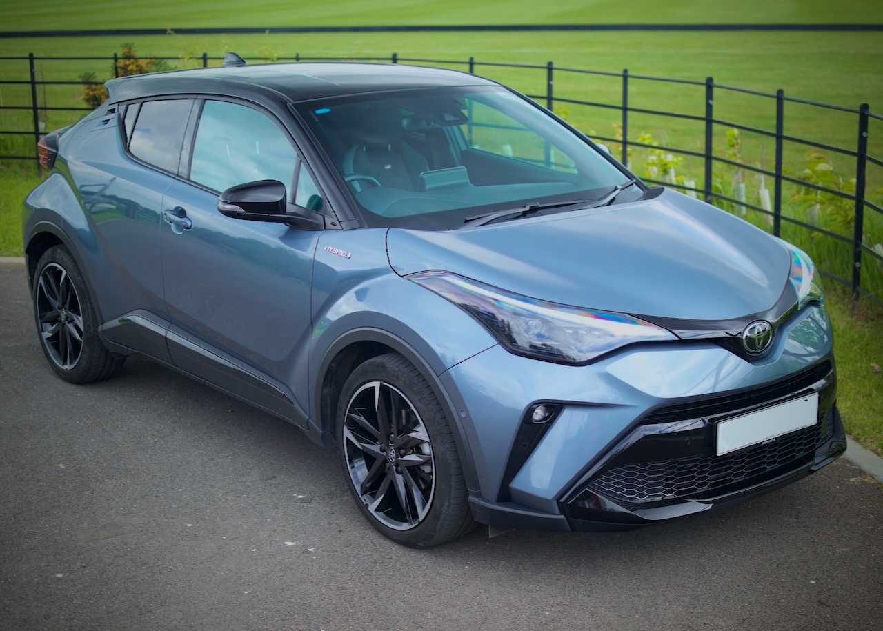 Toyota_CHR-1
